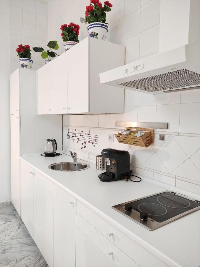 Ciriaco By Sevillaluxurysuites *
